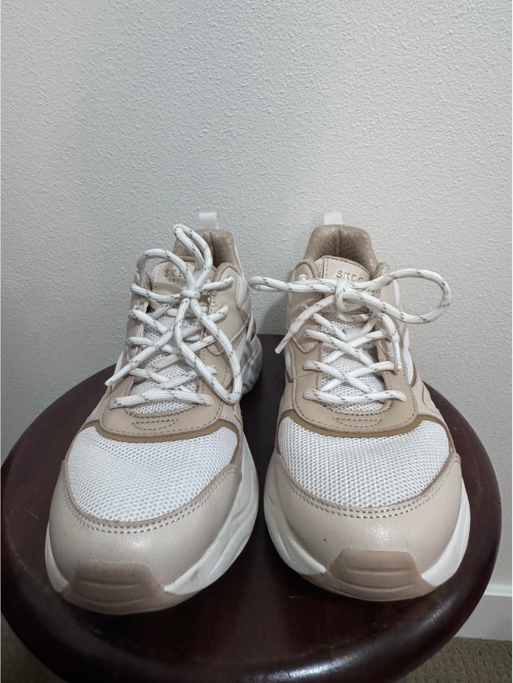 Skechers Women's White and Beige Chunky Sneakers Size 8.5